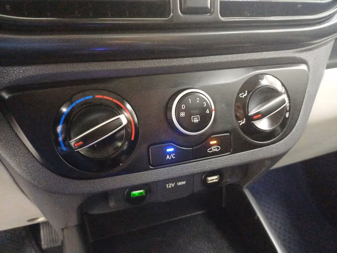HYUNDAI GRAND I-10 - 2026 - HIX - Automarket - Imagen 9