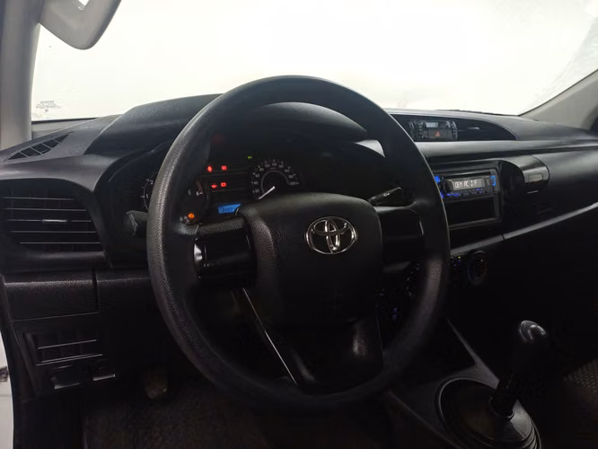 TOYOTA HILUX - 2025 - PPHX - Automarket - Imagen 6