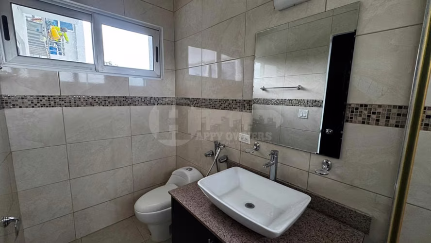 Alquiler con opción a compra de apartamento en PH Macedonia Towers, Pueblo Nuevo