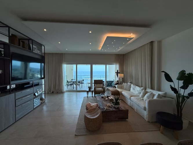 Apartamento Frente al Mar en Playa Escondida Resort | 312 m² con 4 Recámaras