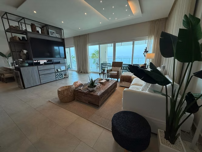 Apartamento Frente al Mar en Playa Escondida Resort | 312 m² con 4 Recámaras