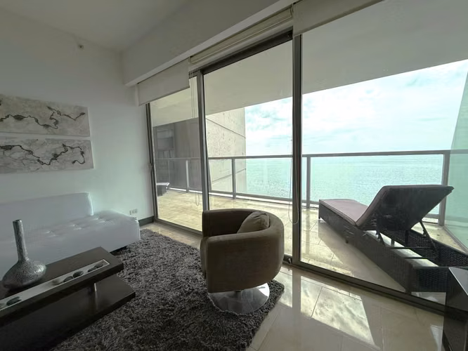 Apartamento Frente al Mar en Alquiler en Panamá,  Apartamento en Punta Pacífica