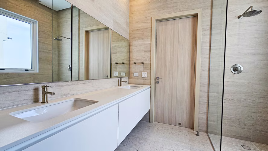 VENTA PENTHOUSE OCEAN REEF ISLANDS 72OM2 OCEAN PEARL MLD
