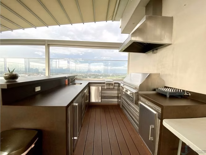 PENTHOUSE EN SANTA MARIA CON PISCINA 5/R ASCENSOR 700MTS MLD