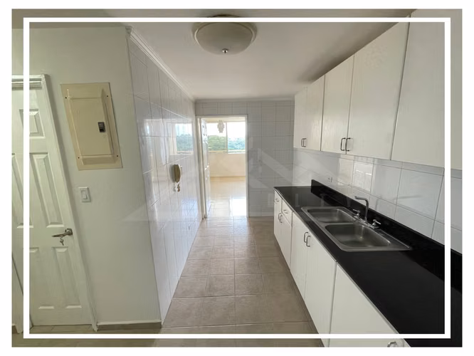 ¡SE VENDE APARTAMENTO EN DORADO!