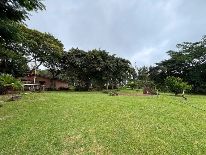 SALE ESTATE IN THE VALLEY