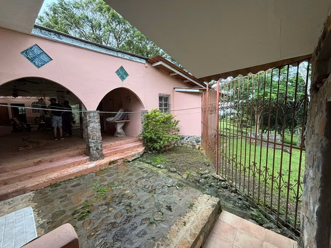 VENTA FINCA EN EL VALLE