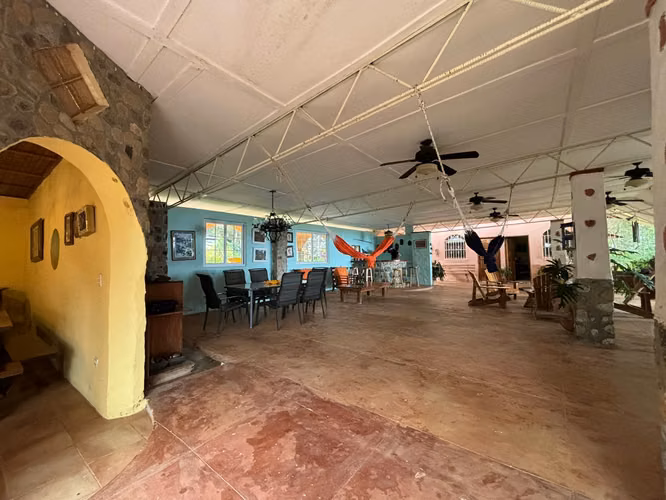 VENTA FINCA EN EL VALLE