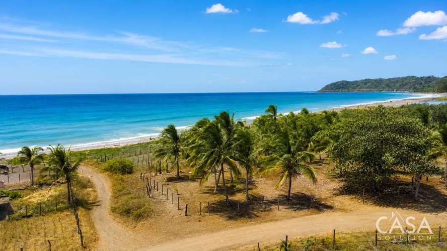 TITLED Central Beachfront Lot For Sale in Cambutal, Los Santos