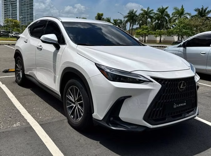 SE VENDE LEXUS N350H