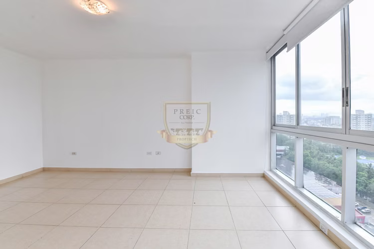 Apartamento en Venta en costa del este - PH Sol del este
