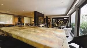 Alquiler de Casa con 1458m2 en Altos del Golf 26-8360SR