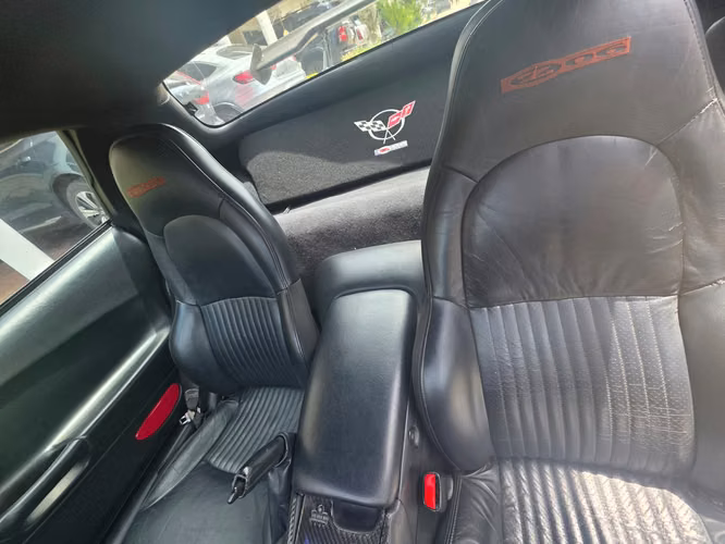 Chevrolet Corvette z06 Aniversario 2003