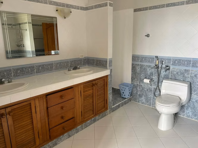 ALQUILER DE CASA EN PLAYA BLANCA