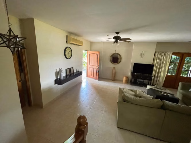 ALQUILER DE CASA EN PLAYA BLANCA