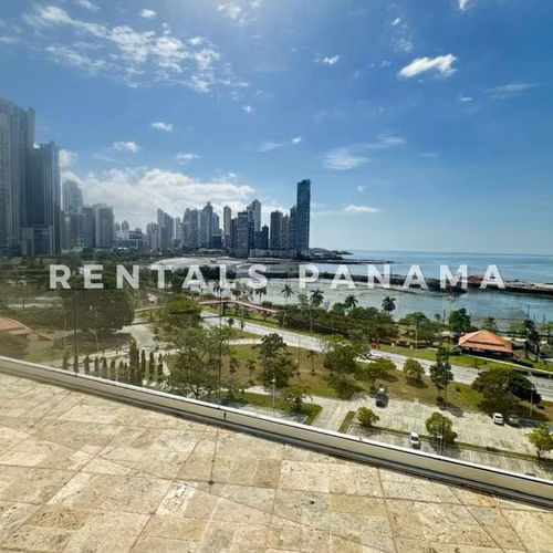 Venta Apartamento en Av Balboa PH White Tower - Imagen 18