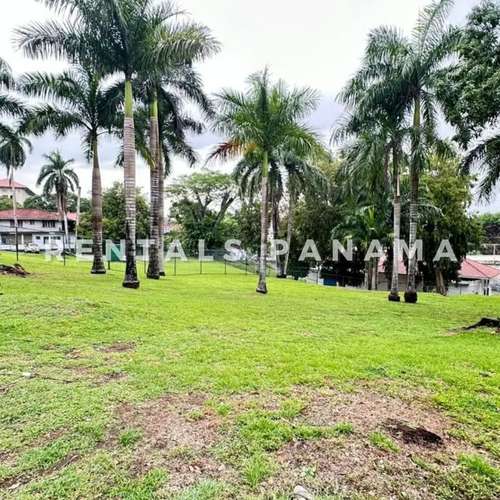 Venta de Casa con Amplio Terreno en Ancón Altos de Balboa - Imagen 16