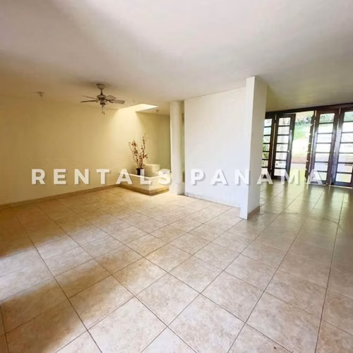 Venta Casa de 2 Niveles en La Loma - Imagen 5