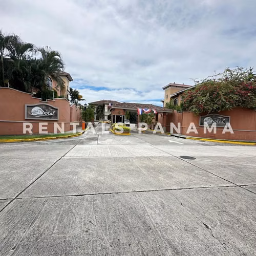Venta Casa de Dos Niveles en Costa Sur PH El Doral - Imagen 20