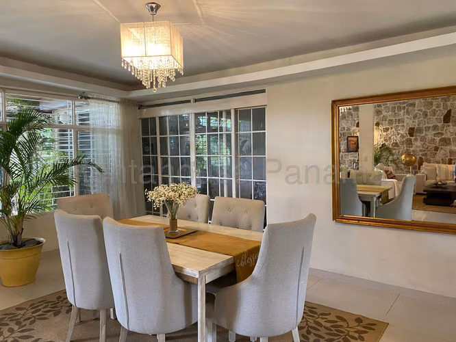 VENTA DE CASA EN LOUIS MARTINZ LAS CUMBRES HQ