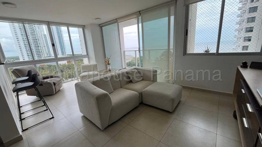 ALQUILER DE APARTAMENTO EN LUMIERE COSTA DEL ESTE HQ