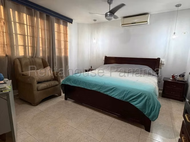 Casa En Alquiler En Brisas Del Golf KC