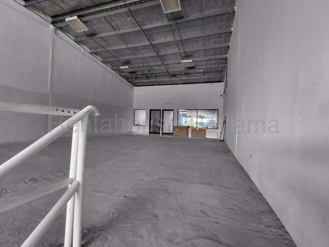 Local Comercial En Alquiler En Juan Diaz KC