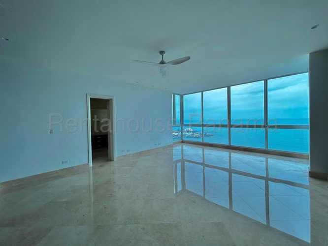 Alquiler De Apartamento En Paitilla KC