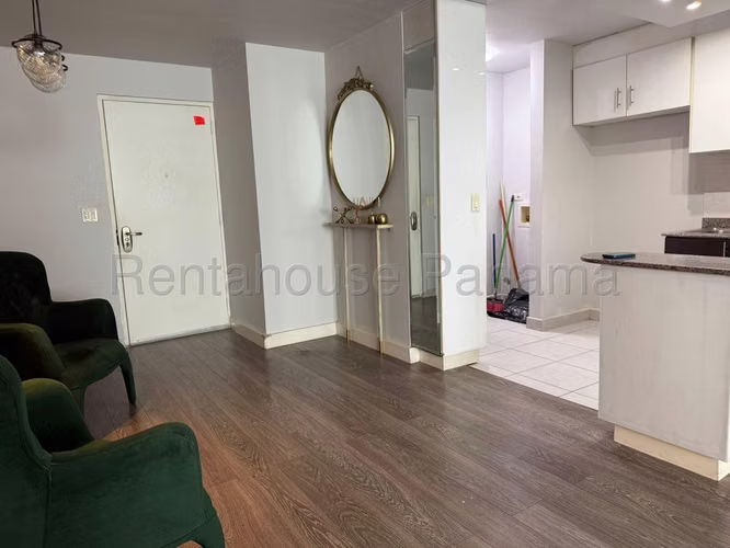 Venta De Apartamento En Condado Del Rey KC