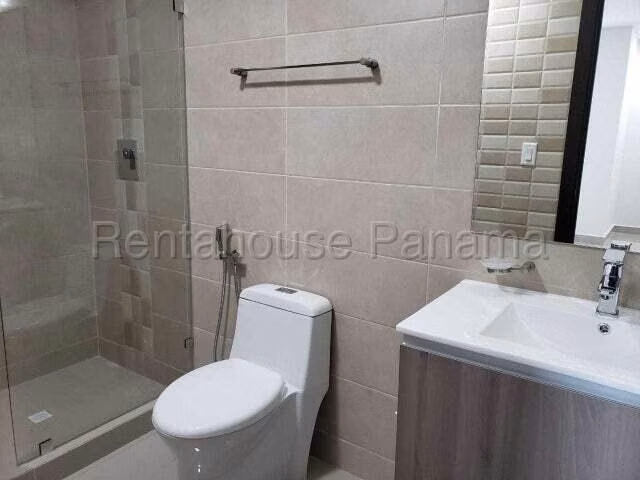 Se Alquila Apartamento en Bellavista VLU26-8371
