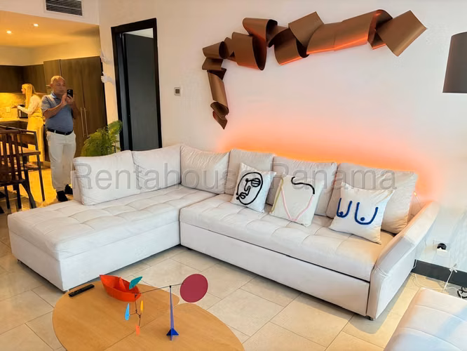Se Alquila Apartamento en Punta Pacifica VLU26-8369