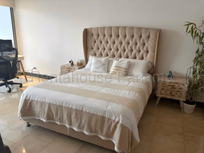 Se Alquila Apartamento en Punta Pacifica VLU26-8369