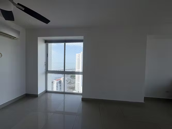 EN VENTA Coco del Mar PH Bahía del Golf Piso Alto