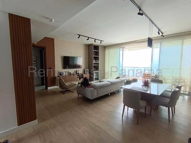 Vendo apartamento en Punta Pacífica LF Solo Cliente Directo
