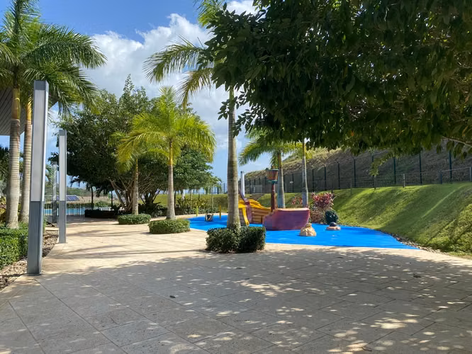 Alquilo casa amueblada en Brisas del Golf