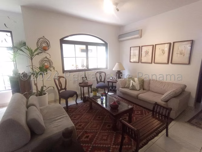 Casa En Venta En Costa Sur KC