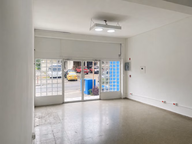 Local Comercial en Alquiler en La Chorrera | 100 m² con Aire Instalado