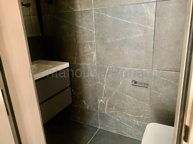 Apartamento en Alquiler en Coco del Mar AFC 26-7564