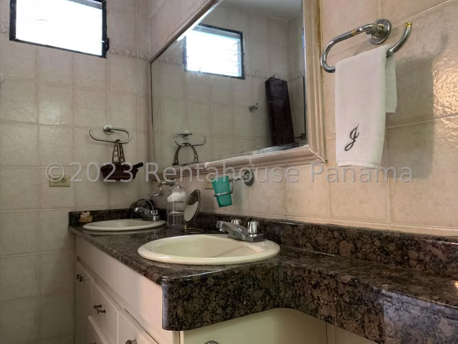 Venta de Apartamento en San Francisco Ph SEÑORIAL 50 Solo Cliente Directo