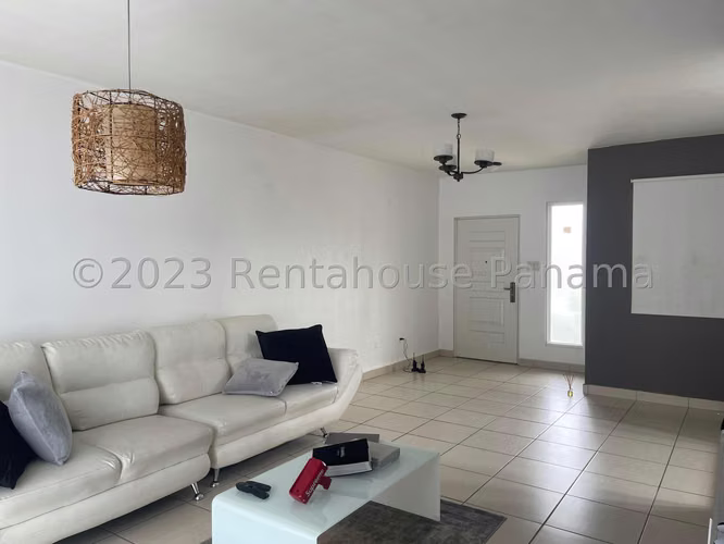 House for Sale in Brisas Del Golf Augusta Direct Client Only