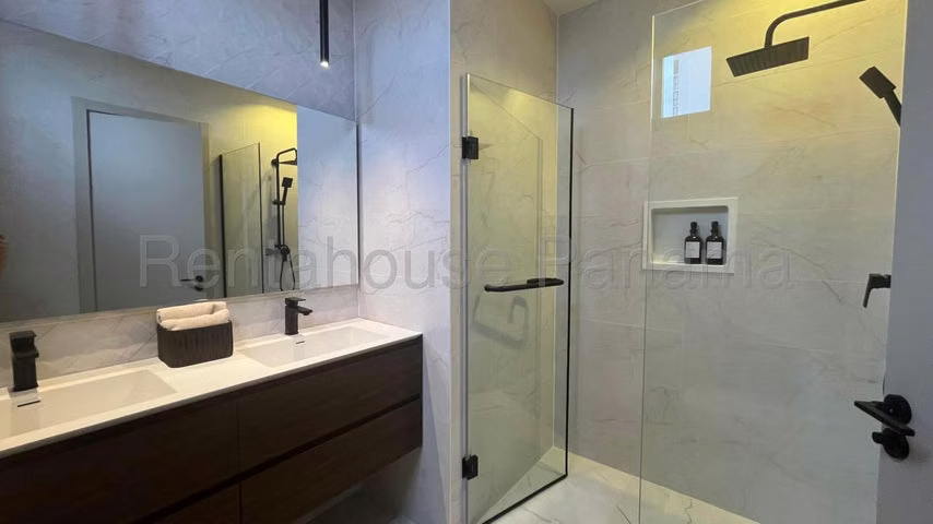 Apartamento en venta PH NEXT Coco del Mar ELP 26-7451