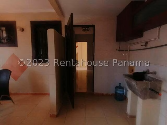 Venta de Casa en Las Cumbres Mirador del Lago 386 Mts PD