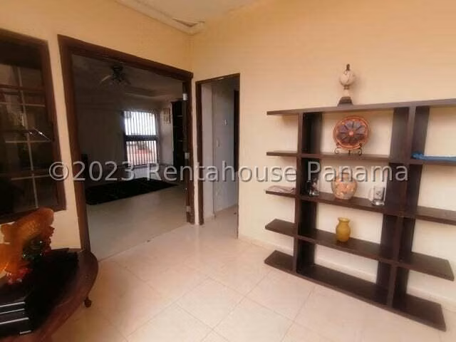 Venta de Casa en Las Cumbres Mirador del Lago 386 Mts PD