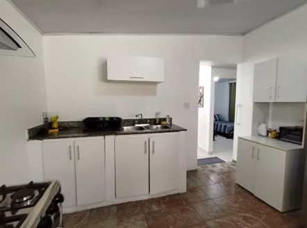 Vendo casa en Residencial Valle Dorado.