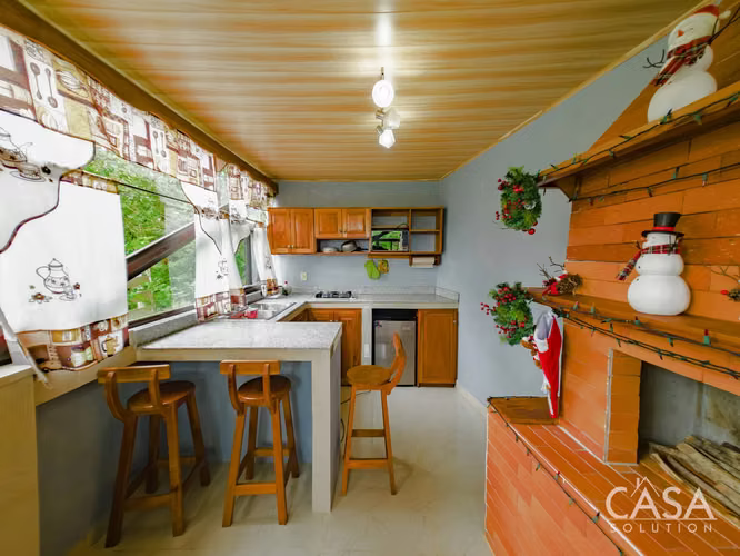 Cabaña con Mirador, Plantas de Café y Vistas Al Volcán Barú en Venta en Jaramillo, Boquete