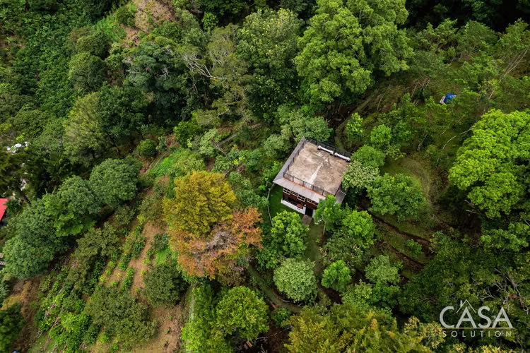Cabaña con Mirador, Plantas de Café y Vistas Al Volcán Barú en Venta en Jaramillo, Boquete
