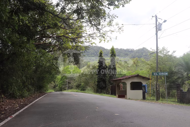 VENTA DE FINCA – EL LORO, VÍA LAS TABLAS / TONOSÍ