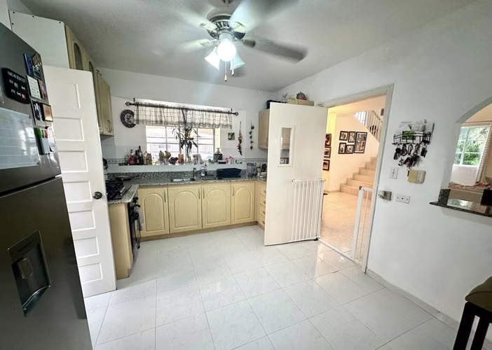 Se vende casa en Altos de Panamá, Fuente del Fresno