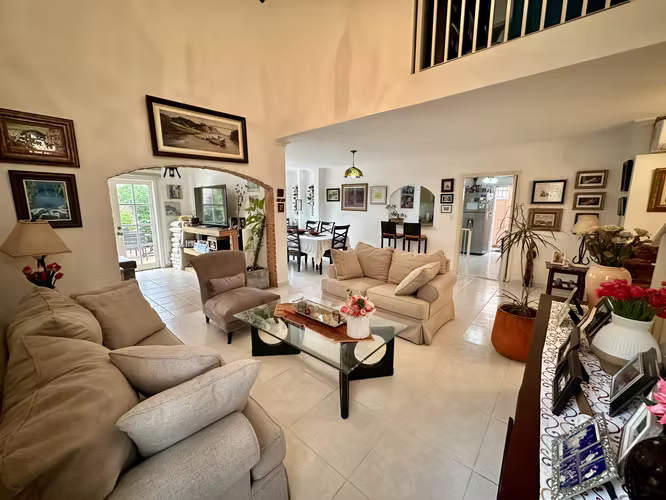 Se vende casa en Altos de Panamá, Fuente del Fresno