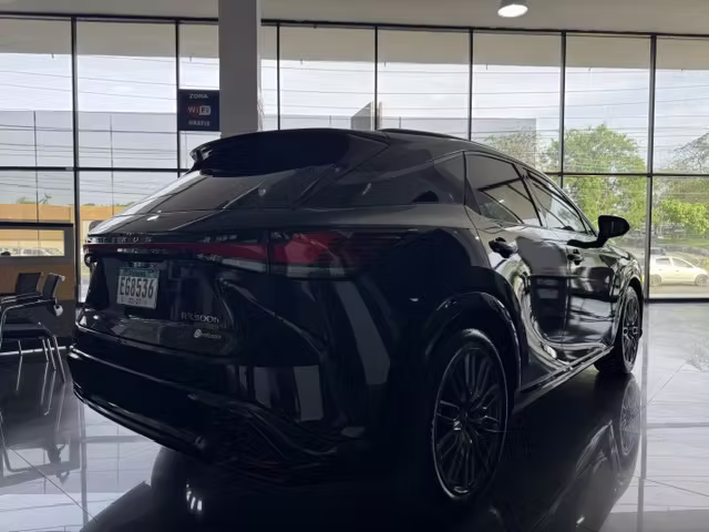 RX500h F Sport 2023